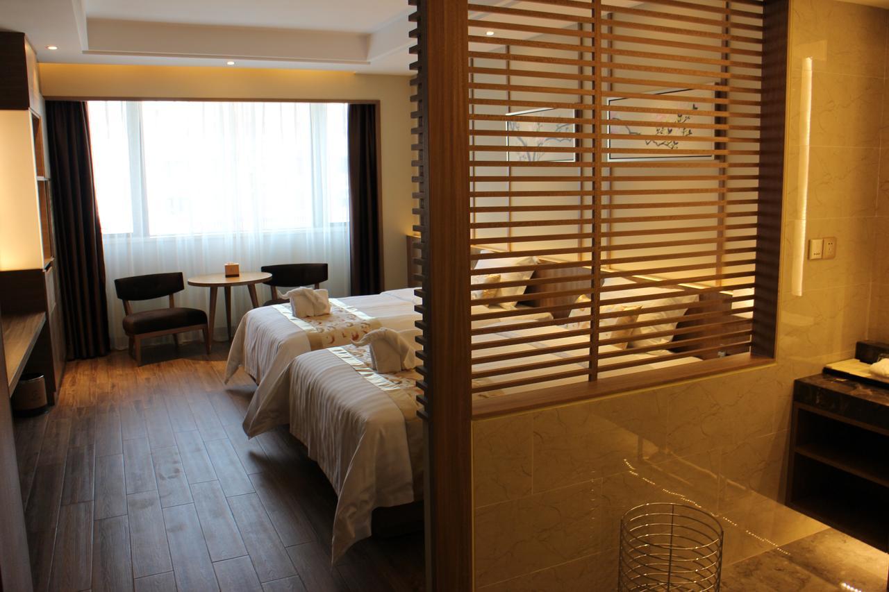 Southern-Club Station 1 Hotel-Free Canton Fair Shuttle Bus Екстериор снимка