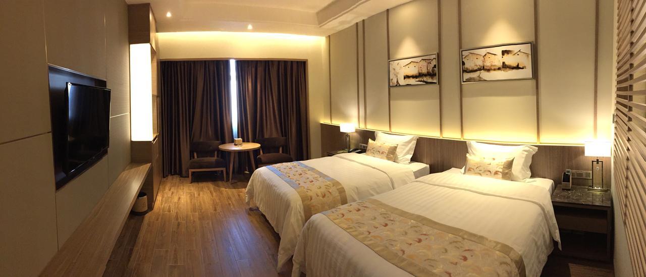 Southern-Club Station 1 Hotel-Free Canton Fair Shuttle Bus Екстериор снимка