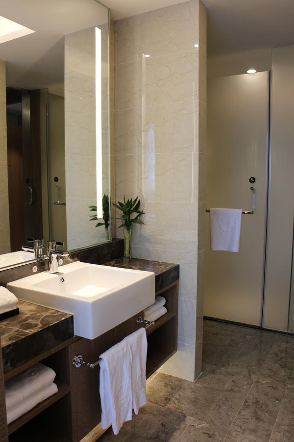 Southern-Club Station 1 Hotel-Free Canton Fair Shuttle Bus Екстериор снимка
