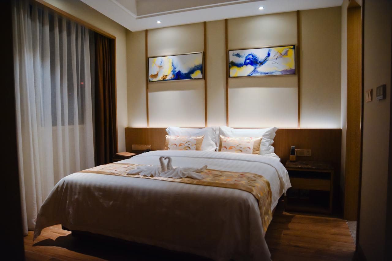 Southern-Club Station 1 Hotel-Free Canton Fair Shuttle Bus Екстериор снимка